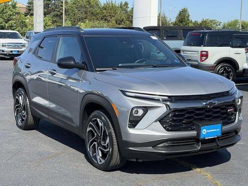 Sterling Gray Metallic 2025 Chevrolet Trailblazer RS