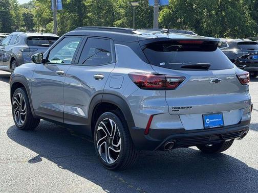 Sterling Gray Metallic 2025 Chevrolet Trailblazer RS
