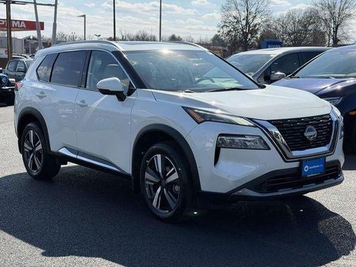 2023 Nissan Rogue SL