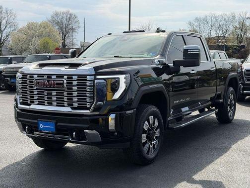 Onyx Black 2024 GMC Sierra 2500 Denali