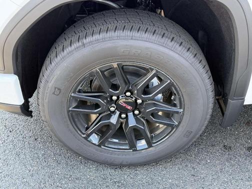 Summit White 2026 GMC Sierra 1500 Elevation