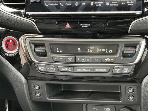2025 Honda Ridgeline Black Edition