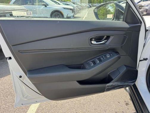 Platinum White Pearl 2026 Honda Accord Hybrid Sport