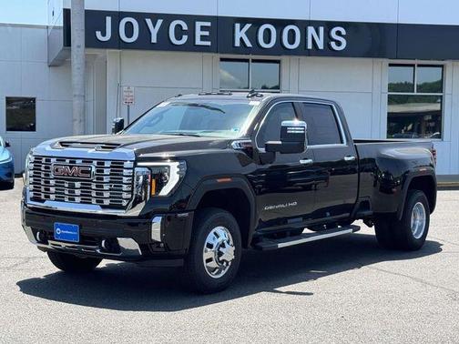 Onyx Black 2026 GMC Sierra 3500 Denali