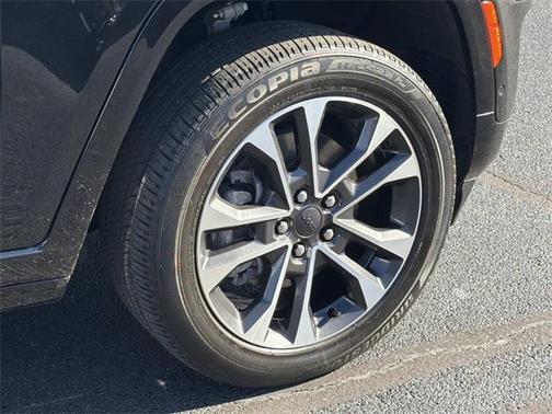 2023 Jeep Grand Cherokee 4xe Overland