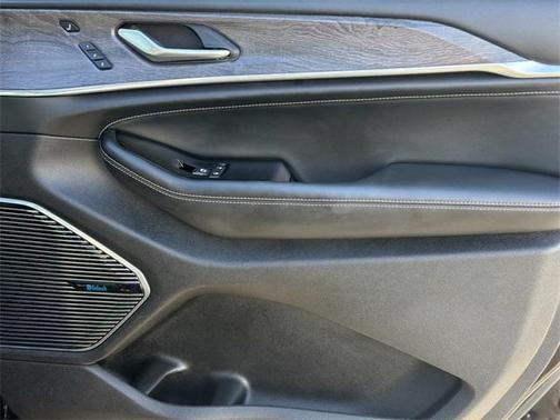 2023 Jeep Grand Cherokee 4xe Overland