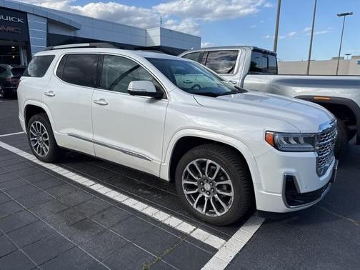 2020 GMC Acadia Denali