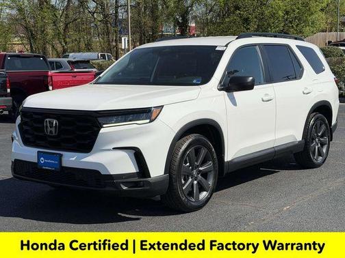 Platinum White Pearl 2025 Honda Pilot Sport