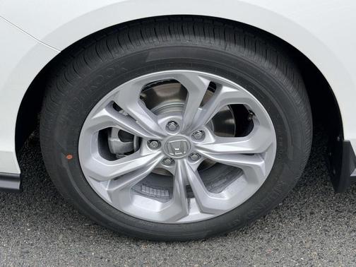 Platinum White Pearl 2026 Honda Accord LX