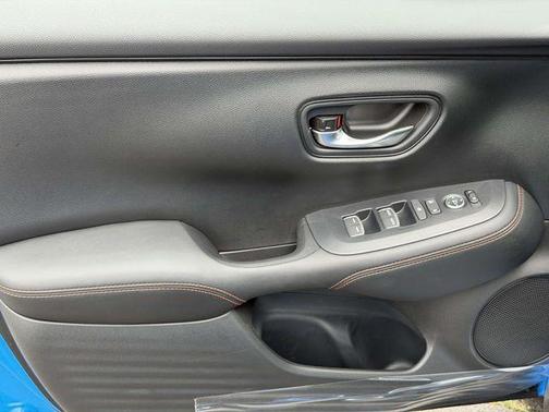 B 637P 2027 Honda HR-V Sport