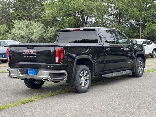 Onyx Black 2026 GMC Sierra 1500 SLE