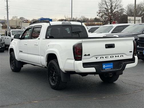 2022 Toyota Tacoma SR5