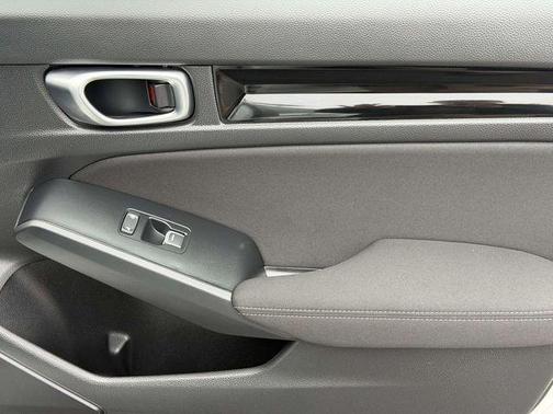 2025 Honda Civic Hybrid 