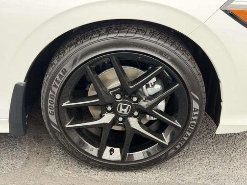 2025 Honda Civic Hybrid 