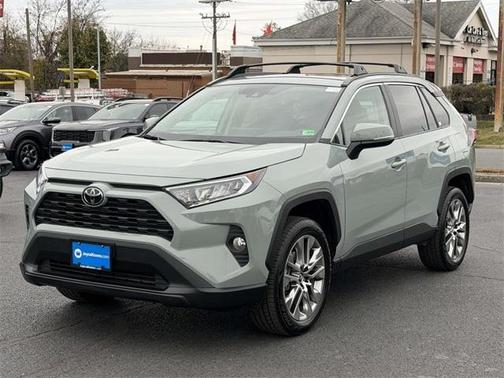 2019 Toyota RAV4 XLE Premium