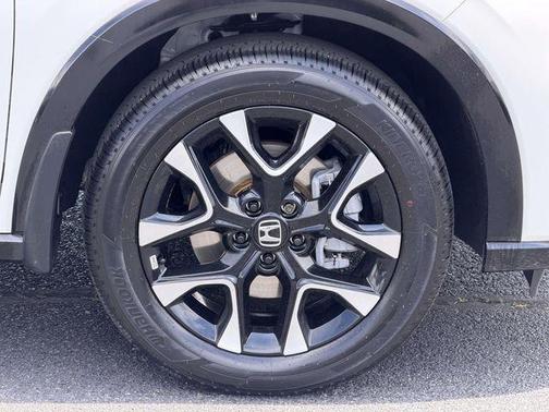 Platinum White Pearl 2026 Honda HR-V EX-L