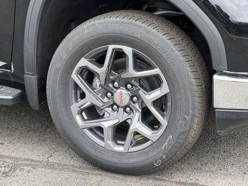 Onyx Black 2026 GMC Sierra 1500 SLT