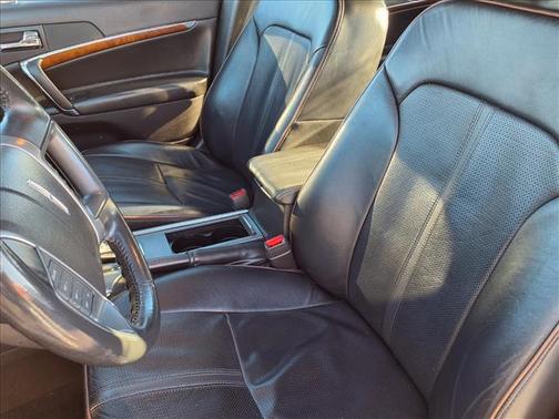 2011 Lincoln MKZ Base