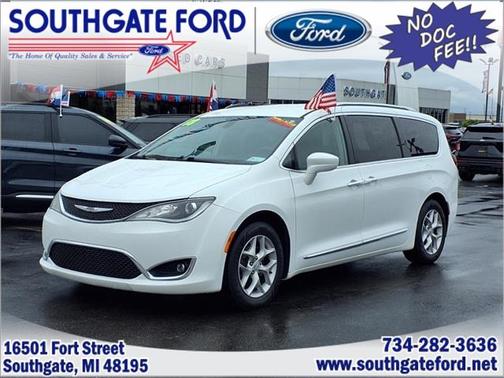 2018 Chrysler Pacifica Touring-L Plus