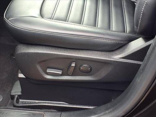 AGATE BLACK METALLIC 2024 Ford Edge SEL