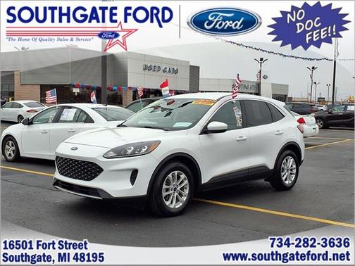 2021 Ford Escape SE