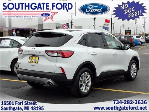 2021 Ford Escape SE