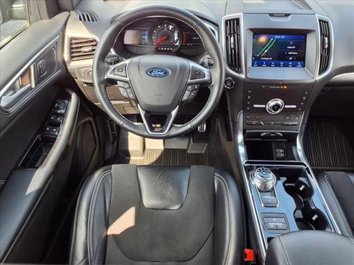 2020 Ford Edge ST