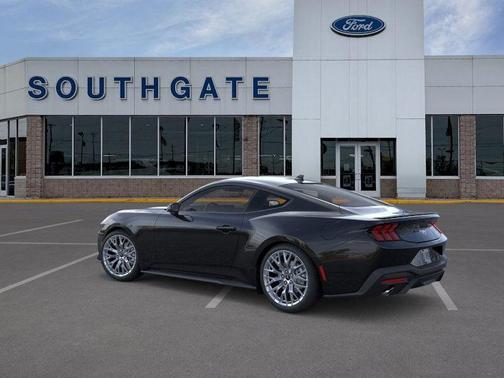 2025 Ford Mustang Premium