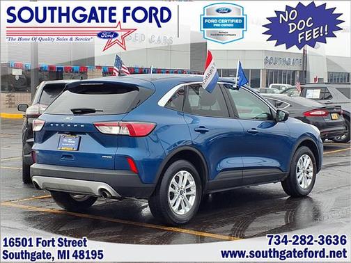 2022 Ford Escape SE