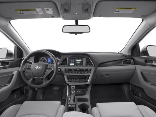 Nouveau Blue 2016 Hyundai SONATA Sport