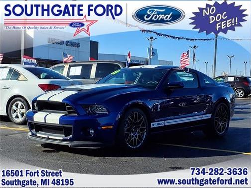 2013 Ford Shelby GT500 Base