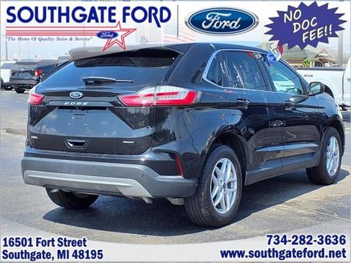 2022 Ford Edge SEL