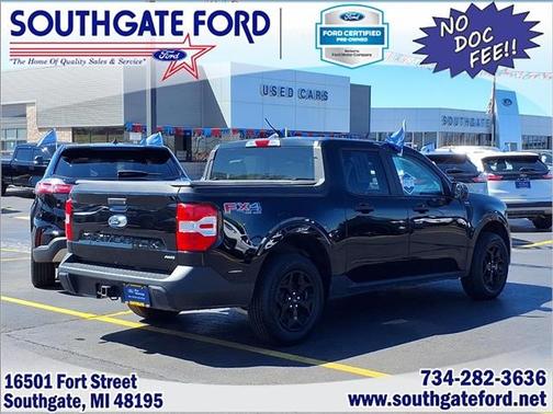 SHADOW BLACK 2023 Ford Maverick XLT