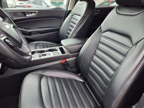 AGATE BLACK METALLIC 2024 Ford Edge SEL