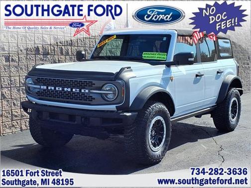 2022 Ford Bronco Badlands Advanced