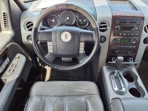 2006 Lincoln Mark LT