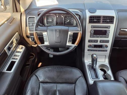 2010 Lincoln MKX Base