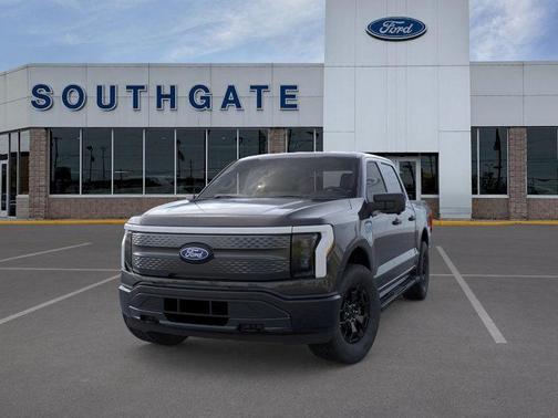 2025 Ford F-150 Lightning XLT