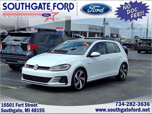 2019 Volkswagen Golf GTI 2.0T SE