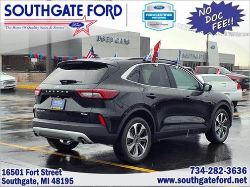 2023 Ford Escape Platinum