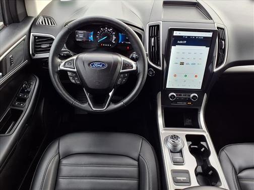 ICONIC SILVER 2024 Ford Edge SEL