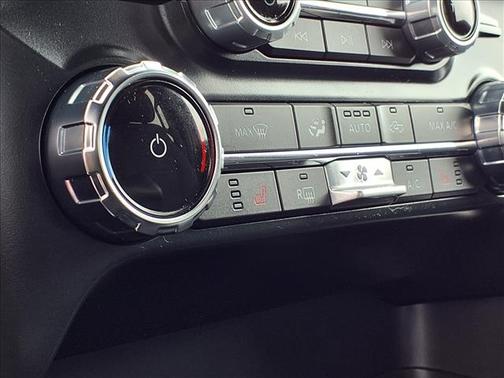 Rapid Red Metallic Tinted Clearcoat 2022 Ford F-150 XLT