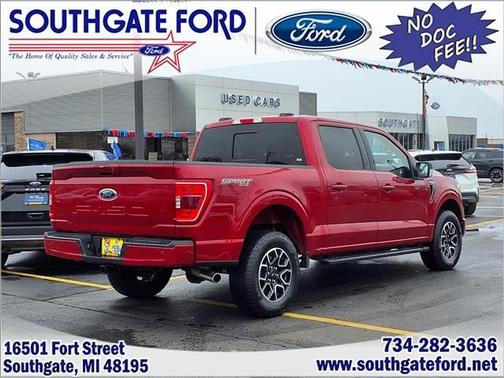 Rapid Red Metallic Tinted Clearcoat 2022 Ford F-150 XLT