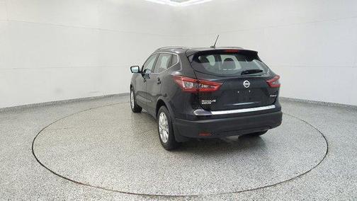 2021 Nissan Rogue Sport SV