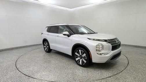 2025 Mitsubishi Outlander SEL