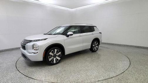 2025 Mitsubishi Outlander SEL