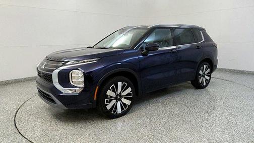 2025 Mitsubishi Outlander SEL