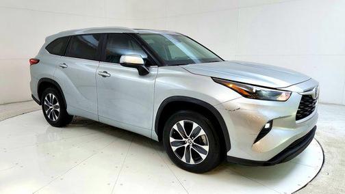 2023 Toyota Highlander XSE