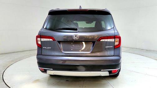 2020 Honda Pilot Touring 8-Passenger