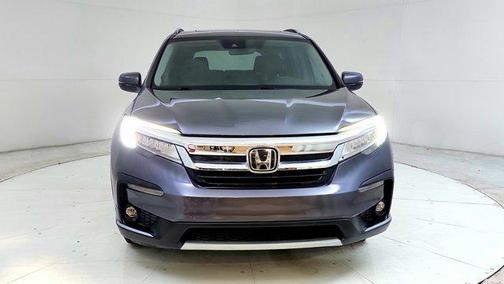 2020 Honda Pilot Touring 8-Passenger